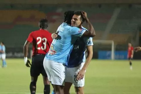 "يخضع لفحوصات طبية".. طبيب بيراميدز يكشف تفاصيل إصابة زلاكة أمام الجيش الرواندي